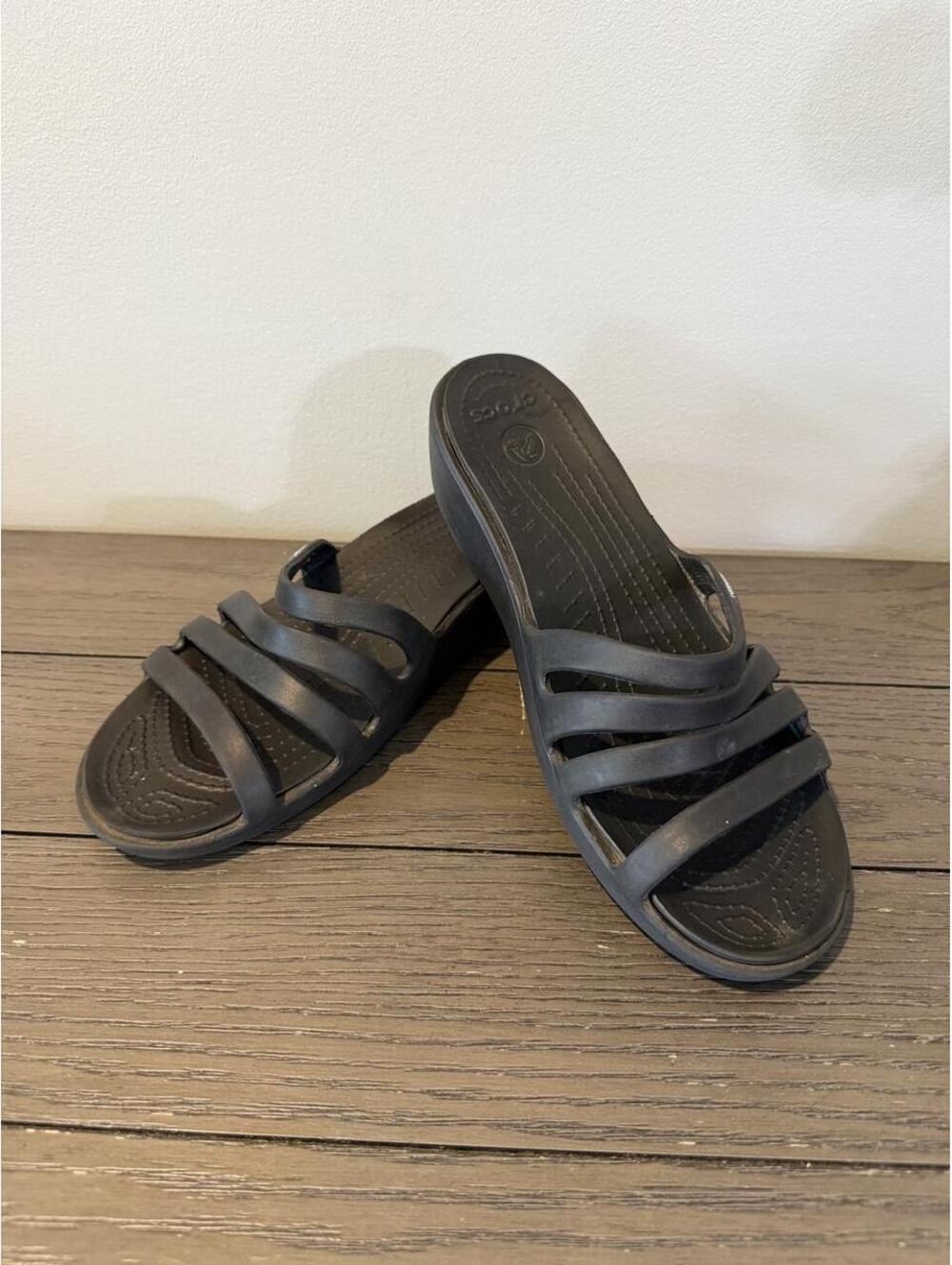 Crocs Women's Black Sandal
